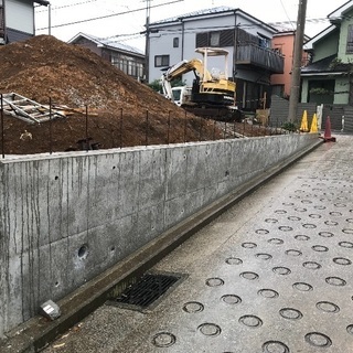 基礎・外構・土木工事の作業スタッフ募集！未経験も歓迎です！！の画像