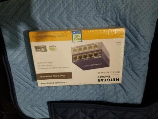 その他 NET GEAR prosafe GS105