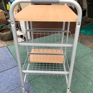 キッチンワゴンの画像