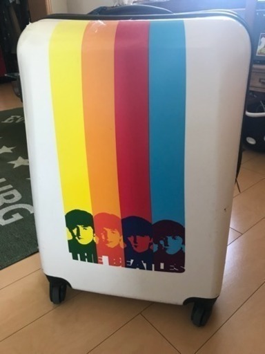 キャリーケースいりませんか？