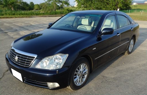 ゼロクラウンロイヤルサルーンG2005年式△△△車検切れてます