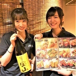 ホール看板娘児急募☆近隣の会社勤めの方の憩いの場所◎古民家風の居酒屋で接客♪時給1100円◎の画像