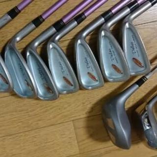 レディース用 ゴルフセットの画像