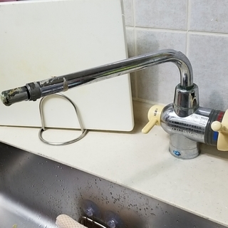東大阪市の水道屋　水栓水漏れ、水栓交換、トイレつまり、トイレ水漏れなど水回りの不具合ありませんか？ - 東大阪市