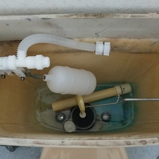 東大阪市の水道屋　水栓水漏れ、水栓交換、トイレつまり、トイレ水漏れなど水回りの不具合ありませんか？ − 大阪府