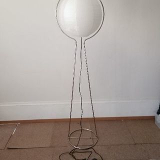 和テイストのスタンド照明
