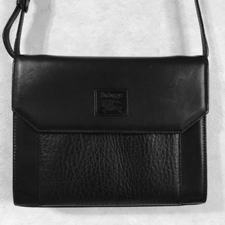 BURBERRY　ヴィンテージショルダーバッグ(^^♪