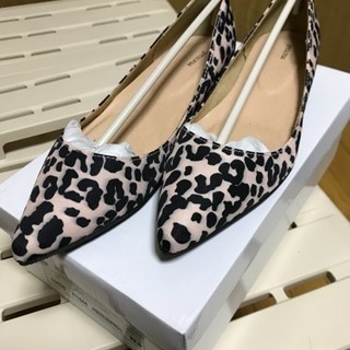 ローヒールパンプス300円！