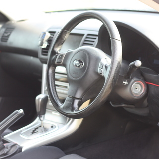 スバル　レガシィ　4WD 2.0GT　車検30年7月の画像