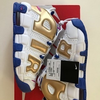 エアモアアップテンポ AIR MORE UPTEMPO ナイキ nike