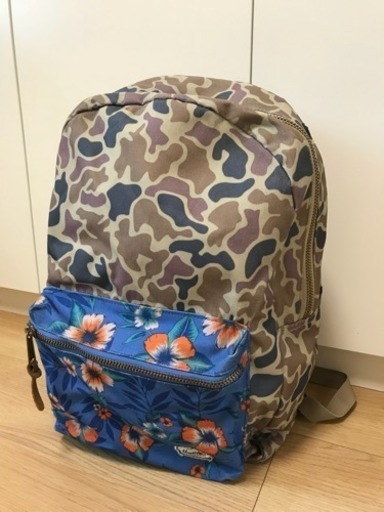 HERSCHEL☆迷彩×花リュック☆