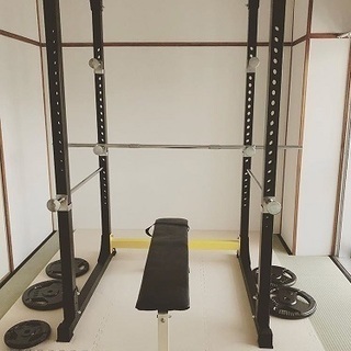 キックボクシングでダイエット・エクササイズ・トレーニング・ストレス解消しませんか？今なら入会金半額、グローブ＆バンテージプレゼント中の画像