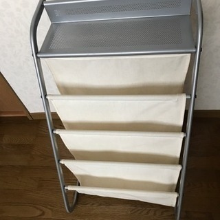 マガジンラックの画像