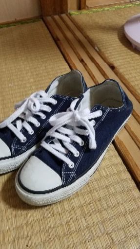 中古の靴