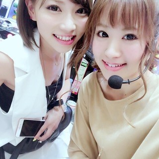 日給14,400円〜★自由シフトで月収30万円以上も可能！未経験OK♪ネイルOK♪髪色型自由♪の画像