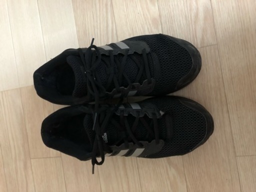 adidasランニングシューズ