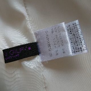 中古 GILFY ギルフィー 袖リブPコート Ｍ 白の画像