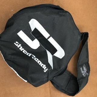 ホワイトウォーター&スノースポーツ用ヘルメットの画像