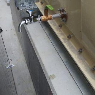 一緒に頑張りましょう！初心者でも大歓迎！男女問わず！建設現場スタッフの画像