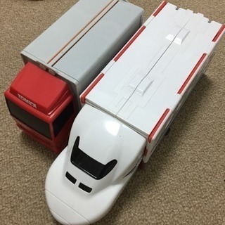 格安！トミカ用トラックと大きなブーブ