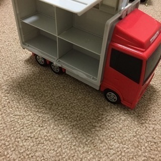 格安！トミカ用トラックと大きなブーブの画像