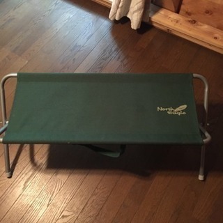 キャンプ用ベンチ
