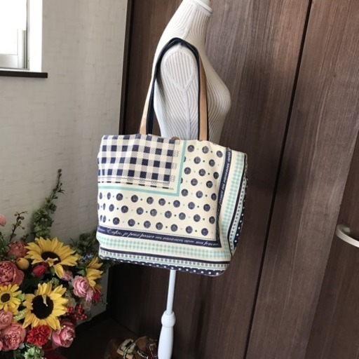 大きいトートバッグ