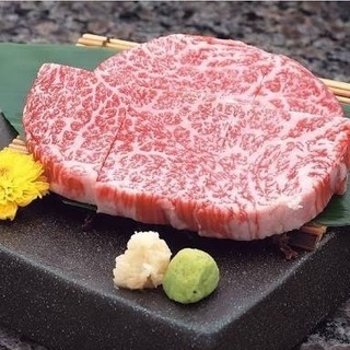 ヒロ ナゴヤという店を紹介して下さい。