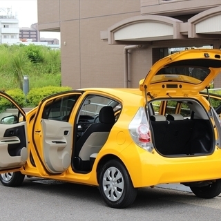 【自社ローン対応】トヨタ アクア 1.5 S ETC/走行6万キロ台/平成25年式☆現車確認可の画像