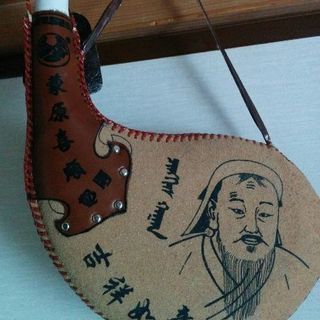 内モンゴル馬乳酒容器の画像
