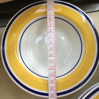 食器セットの画像