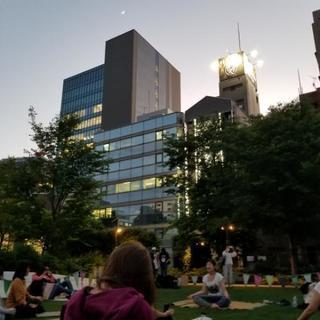 Relax Night Yoga in南池袋公園 − 東京都