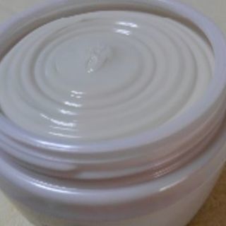 ｷｬﾝﾍﾟｰﾝ最終！！8月31日まで！！【夏肌潤す☆うるツヤﾄｰﾝUP♪ホワイトニングｺｰｽ(80分)通常料金￥7700→￥３８５０(税込)】山野愛子どろんこ美容津久野駅前店 − 大阪府