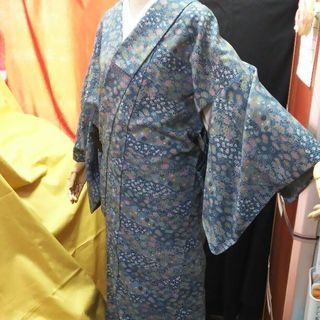単 青 花尽くし文様 小紋
