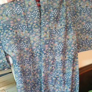 単 青 花尽くし文様 小紋の画像