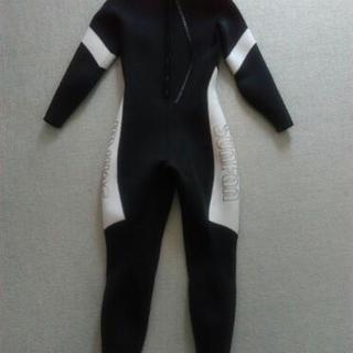 レディース ウエットスーツの画像