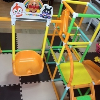 値下げ ジャングルジム、滑り台付き