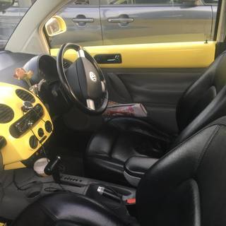 お売りします！！！ニュービートル前期型黄色サンルーフ付の画像