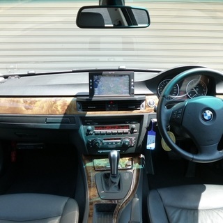 検査31年2月320iハイラインPKG 実走5.4万km/パナソニックナビ/バックカメラ/黒革シート/シートヒーター/ウッドパネル/1オーナー車/記録簿/ETCの画像