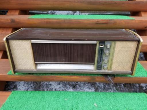 アンティークラジオ\u0026レコードプレーヤー