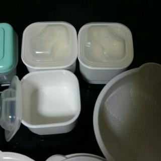 離乳食期準備に(^^)麺カッター、保存容器とセットの画像