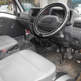 【ご成約、ありがとうございます。】Ｈ１４　サンバ－バン　４ＷＤ　５ＭＴ　79600Ｋm　車検は30年9月25日まであります。　の画像