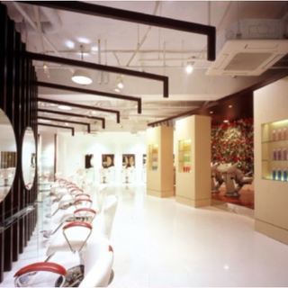 『残り各ポジション若干名！！』◆◆◆8月新店舗移転リニューアル！◆◆◆【ヘアメイク EARTH葛西店】スタッフ増員募集開始！の画像