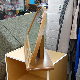 OTSUKA ミラー(半円) 角度調節可能 大塚化学株式会社家具事業部 TALK ☆ 札幌市 清田区 平岡の画像