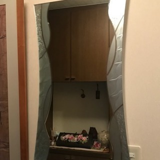 オシャレなノンフレームミラーの画像