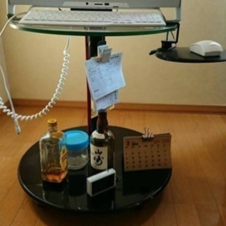 パソコンデスク 普通の丸テーブルにも