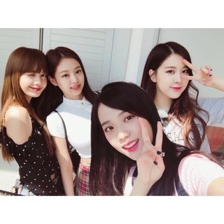 BLACK PINK ❤︎