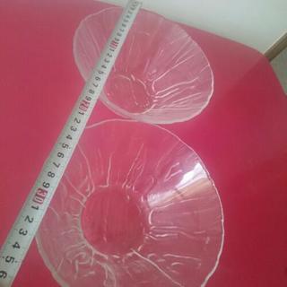 ガラス食器  大  2個セットの画像
