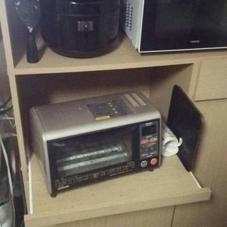 食器棚の画像