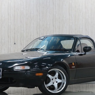 ユーノスロードスター Sリミテッド　ＭＴのオープンカーです！　自...